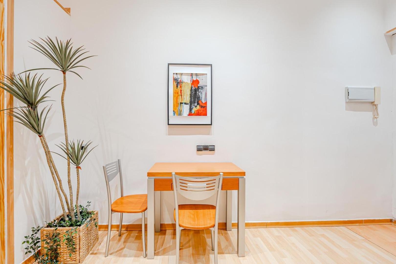 Increible Loft A 5 Min Del Retiro & Wizink Apartment Madrid Luaran gambar
